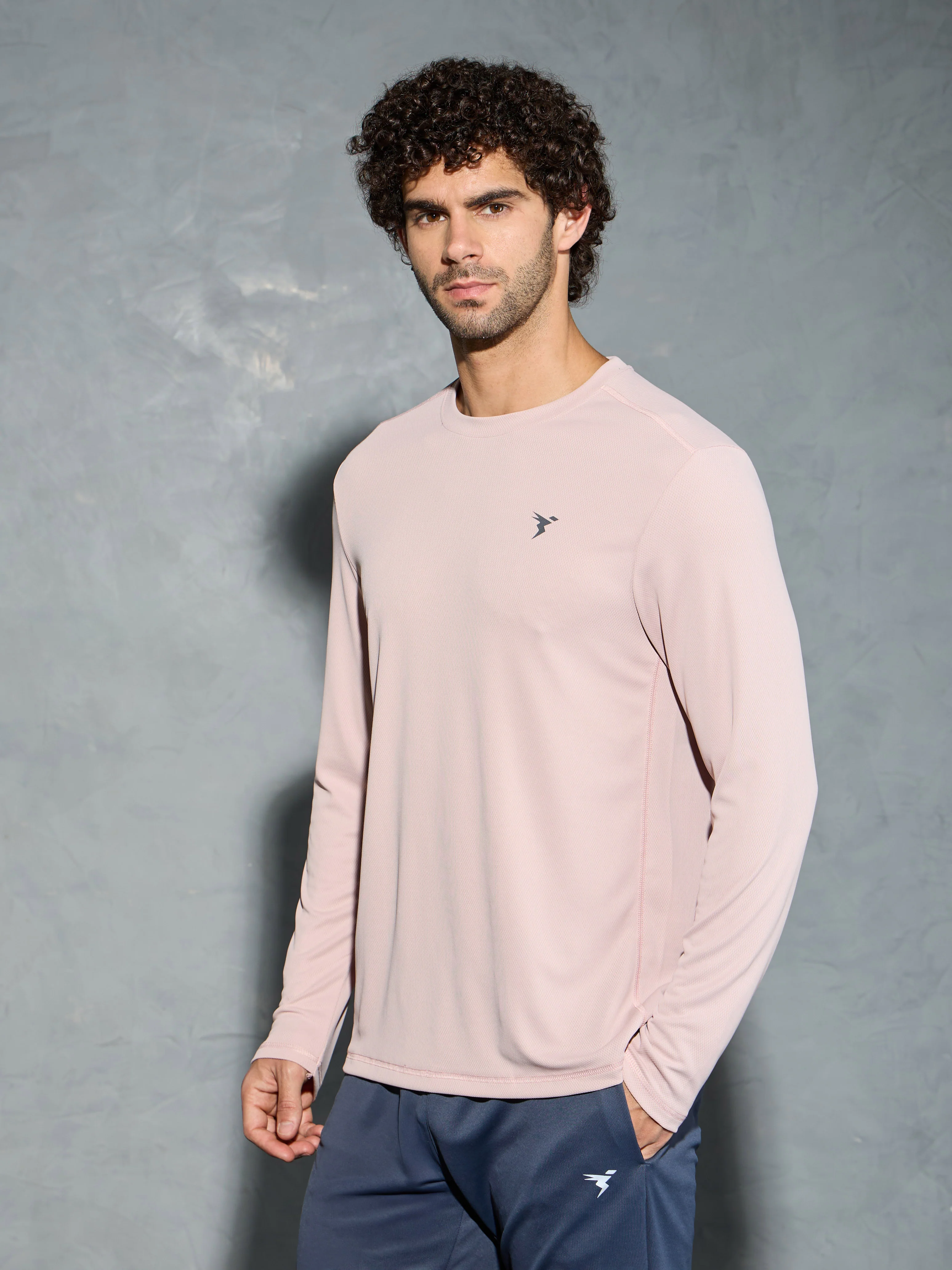 Men Solid Slim Fit Crew Neck T-shirt with TECHNO COOL+ - Image 4