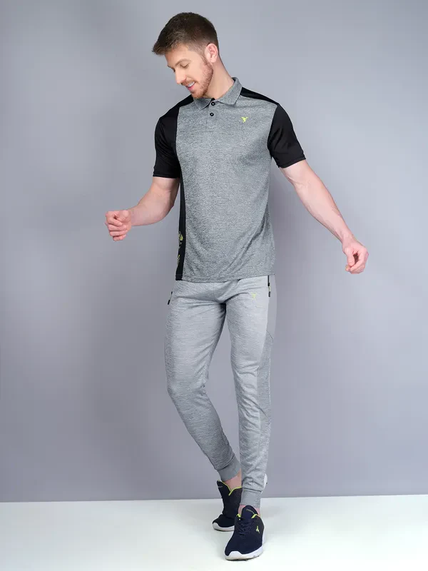 Men Melange Slim Fit Polo T-shirt with DOUBLE COOL - Image 4