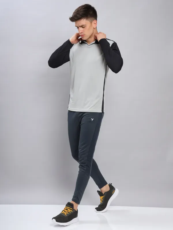 Men Colorblock Slim Fit Polo T-shirt with TECHNO COOL+ - Image 2