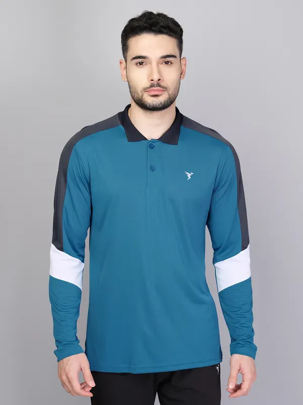 Men Colorblock Slim Fit Polo T-shirt with TECHNO COOL+