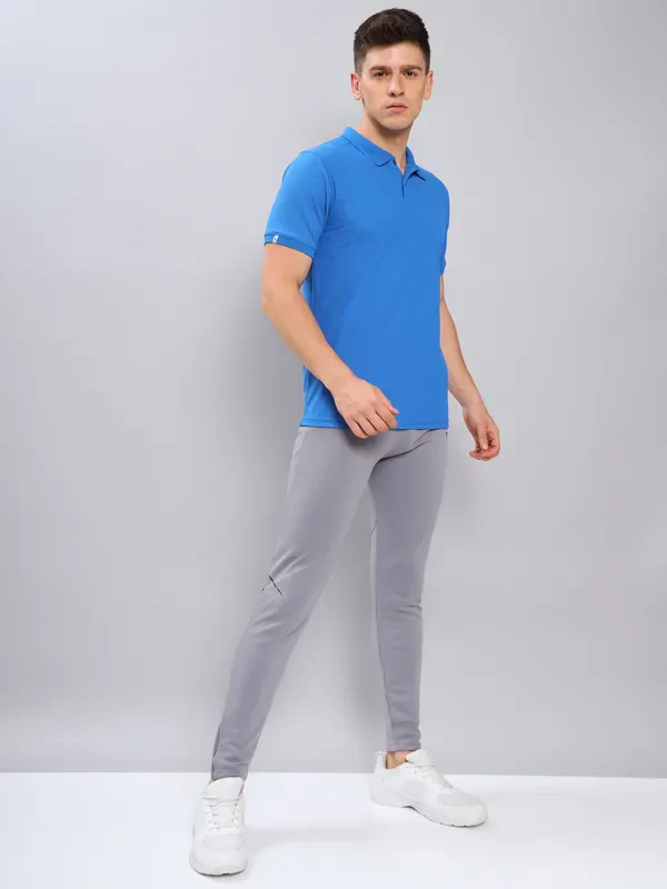 Men Solid Slim Fit Polo T-shirt with MATPIQ - Image 2
