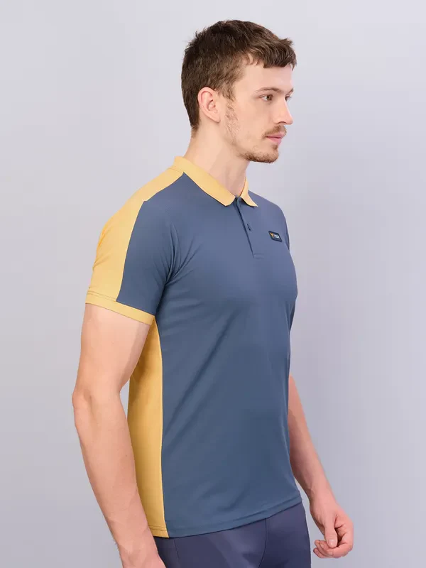 Men Colorblock Slim Fit Polo T-shirt with MATPIQ - Image 4