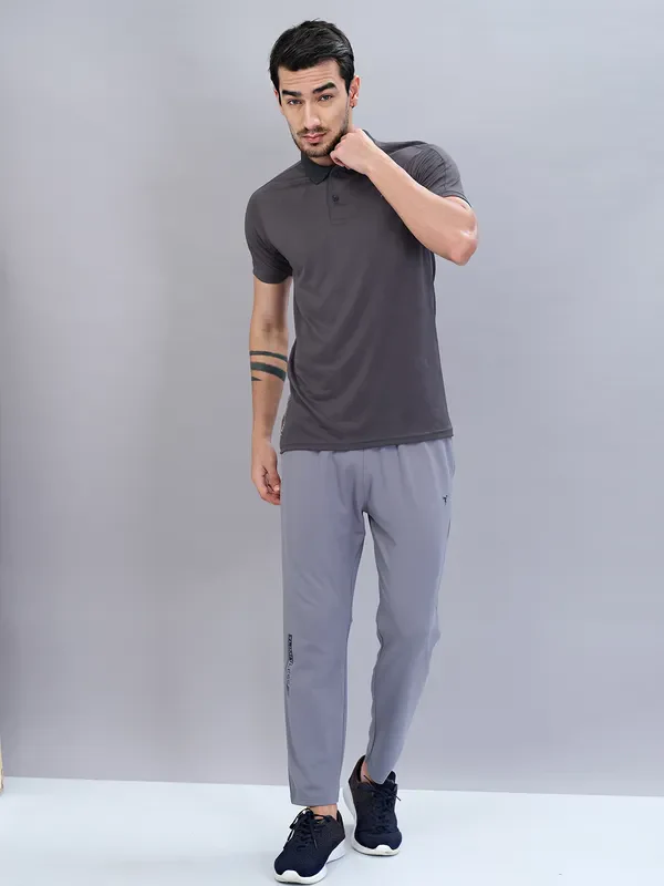 Men Self Design Slim Fit Polo T-shirt with VENTMESH - Image 5