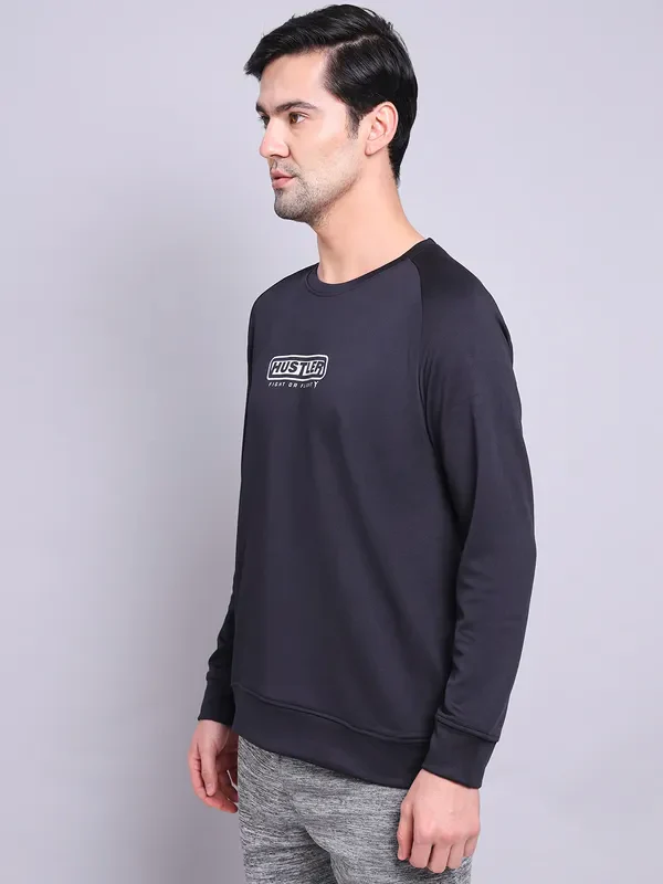 Men Printed Slim Fit Crew Neck Sweatshirt with ELASTO PLUS - Image 4