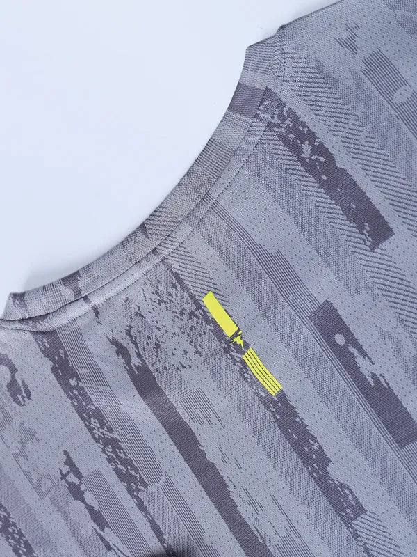 Men Jacquard Slim Fit Crew Neck T-shirt with DOUBLE COOL - Image 2