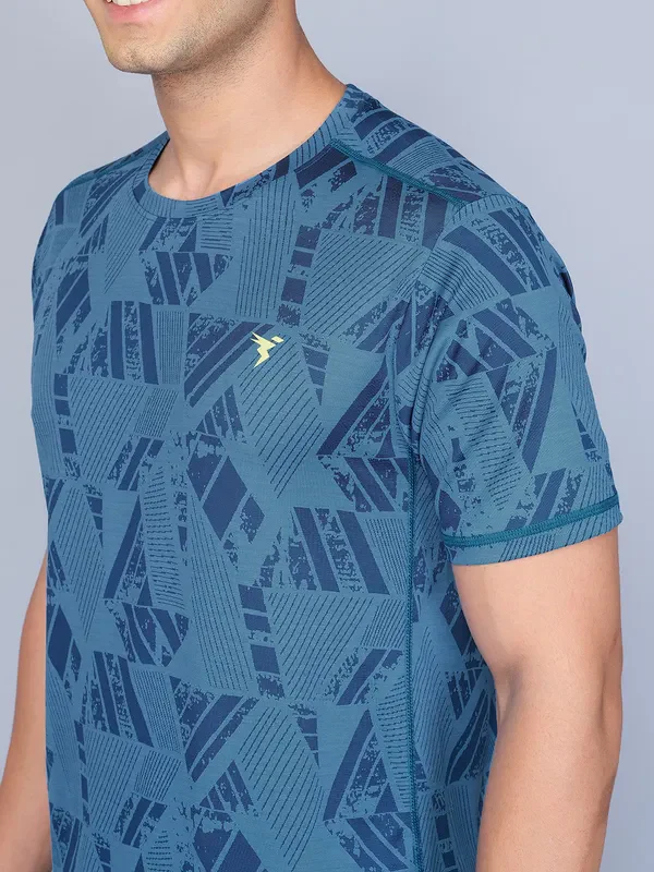 Men Jacquard Slim Fit Crew Neck T-shirt with DOUBLE COOL - Image 7