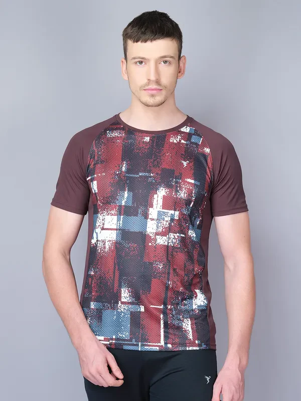 Men Stripe Slim Fit Crew Neck T-shirt with TECHNO COOL
