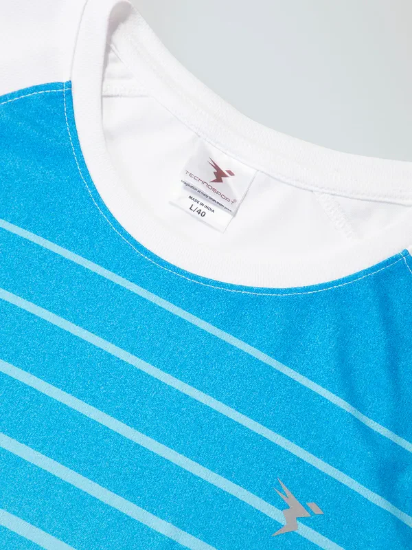 Men Stripe Slim Fit Crew Neck T-shirt with TECHNO COOL - Image 7
