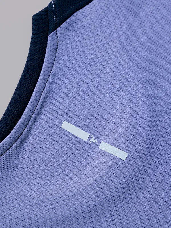 Men Colorblock Slim Fit Crew Neck T-shirt with TECHNO COOL - Image 2