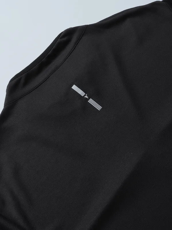 Men Colorblock Slim Fit Mock Neck T-shirt with TECHNO COOL - Image 7