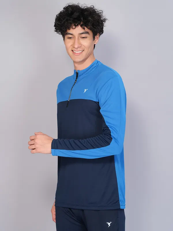 Men Colorblock Slim Fit Mock Neck T-shirt with TECHNO COOL - Image 2