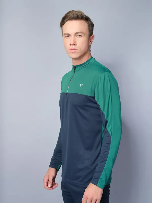 Men Colorblock Slim Fit Mock Neck T-shirt with TECHNO COOL - Image 3