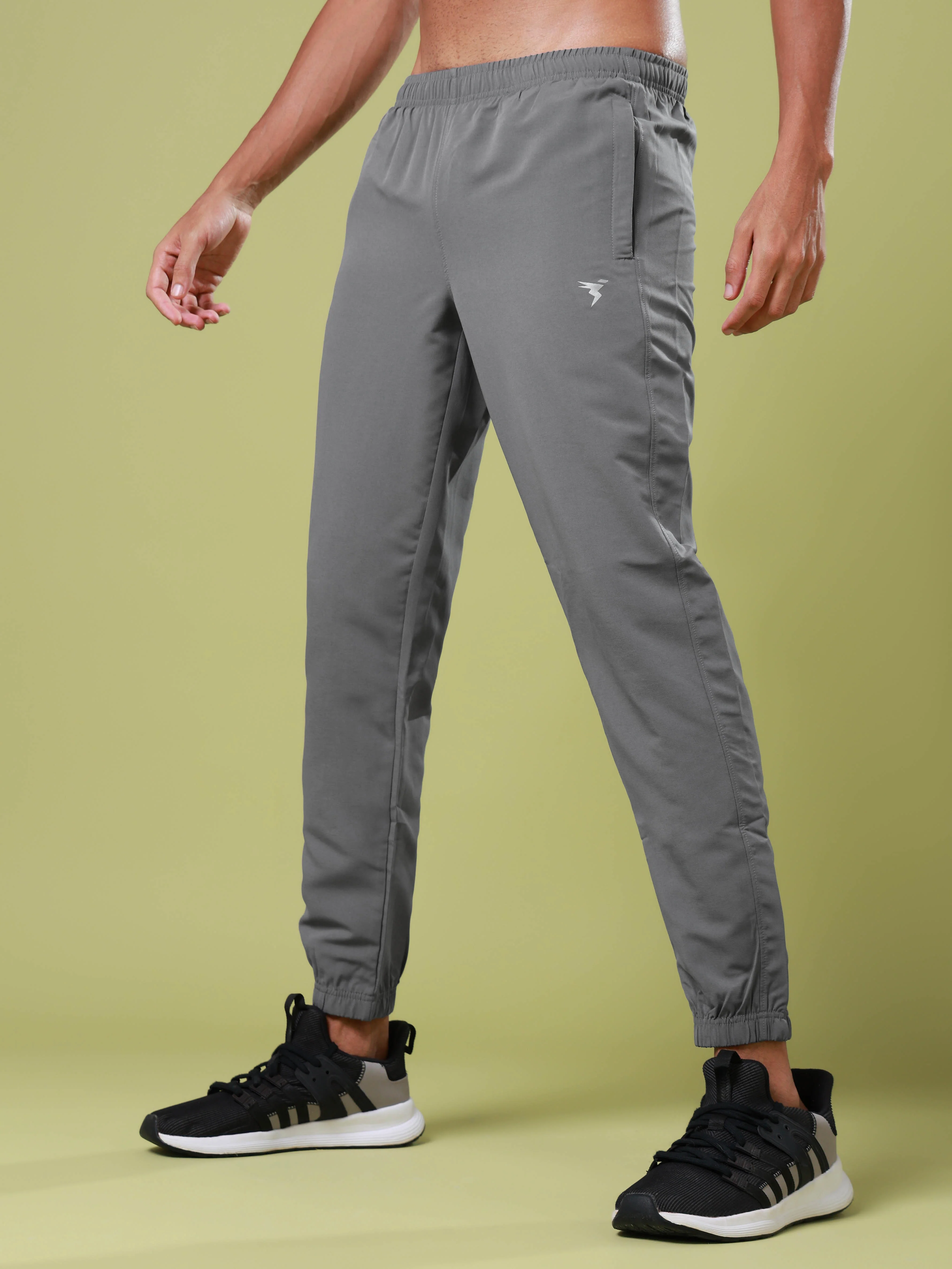 Men Solid Relax Fit Joggers with TECHNOLITE - Image 4