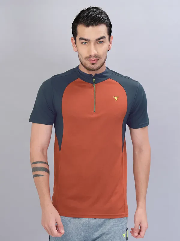 Men Colorblock Slim Fit Mock Neck T-shirt with TECHNO COOL+
