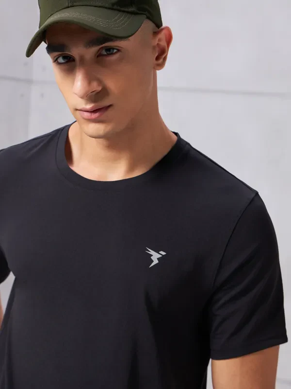 Men Solid Slim Fit Crew Neck T-shirt with COTFLEX - Image 4