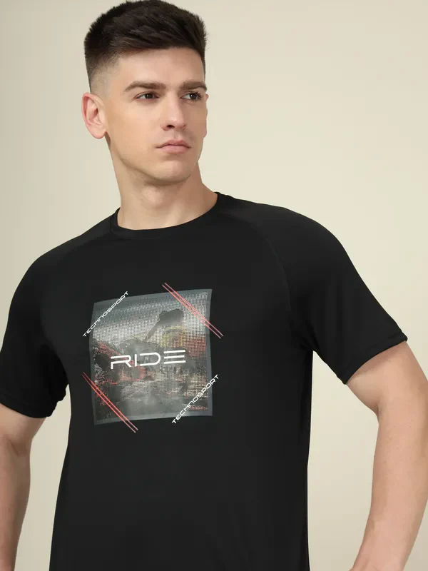 Men Graphic Printed Slim Fit Crew Neck T-shirt with TECHNO COOL+ - Image 5