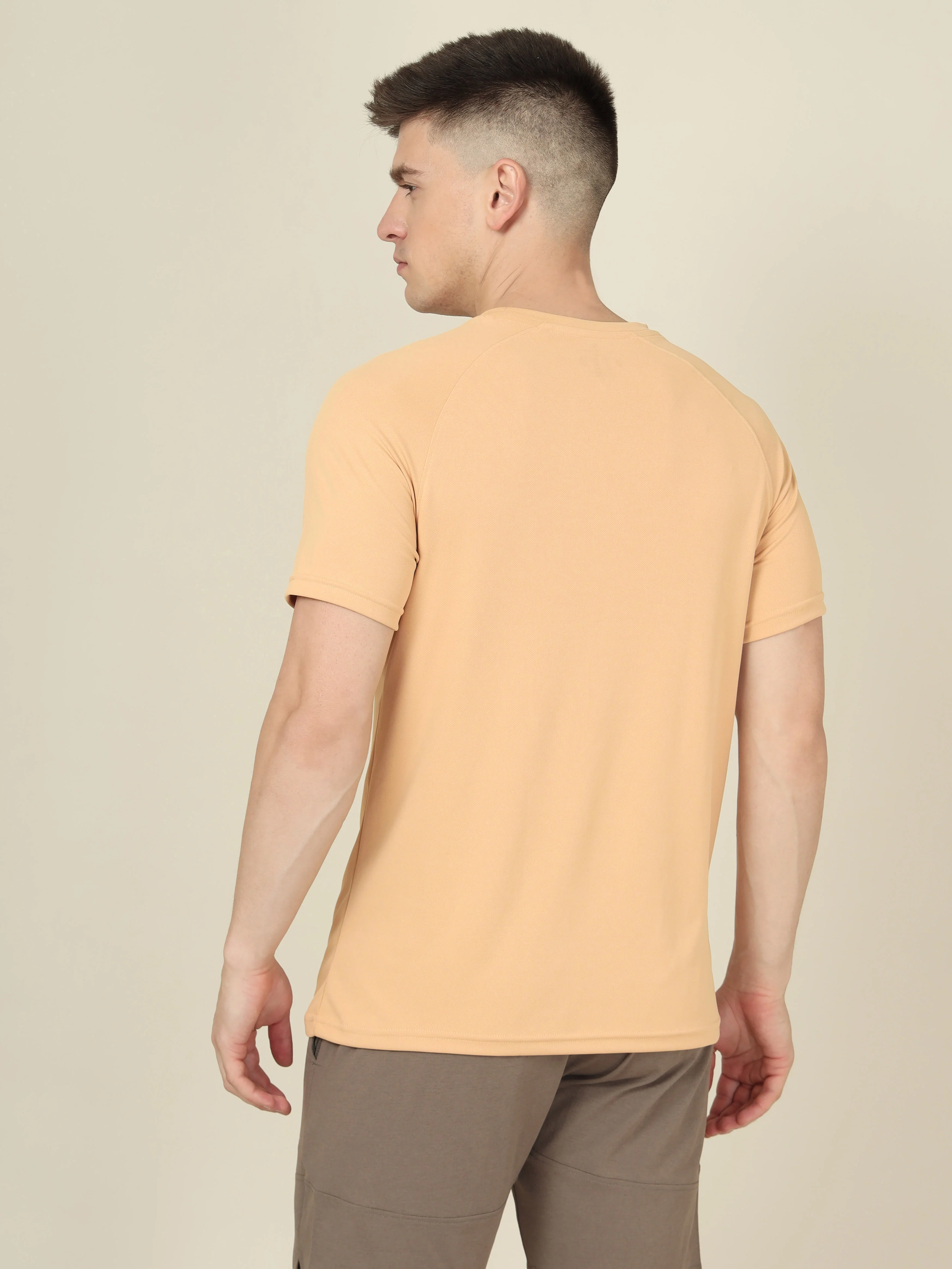 Men Graphic Printed Slim Fit Crew Neck T-shirt with TECHNO COOL+ - Image 3