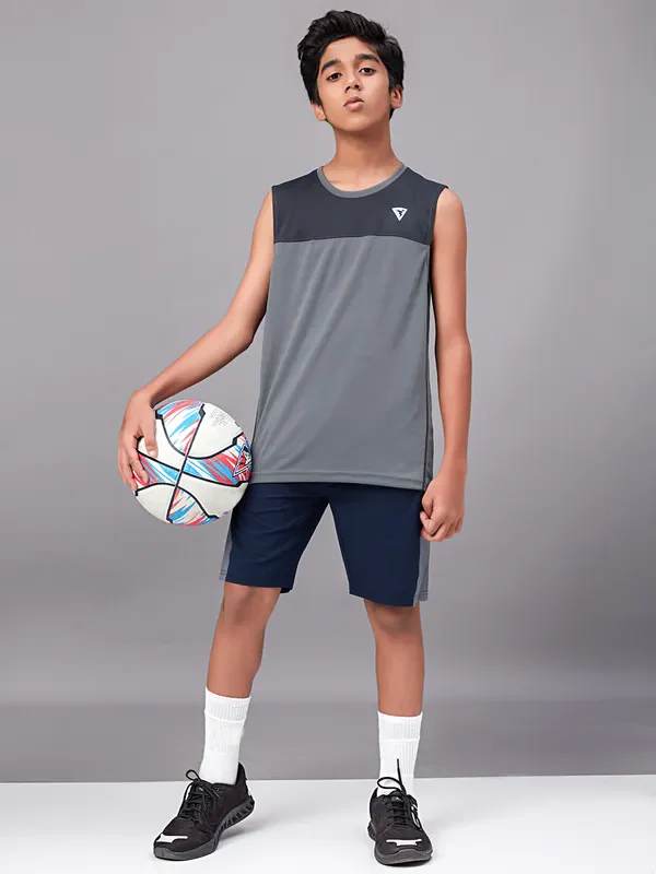 Boys Colorblock Slim Fit Crew Neck T-shirt with TECHNO GUARD - Image 2