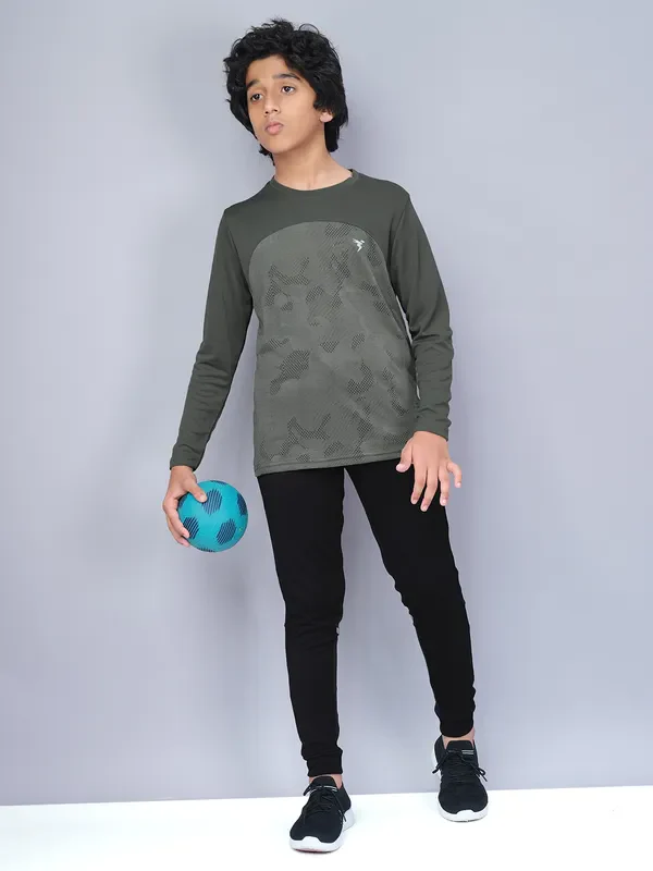 Boys Jacquard Slim Fit Crew Neck T-shirt with VENTMESH - Image 2