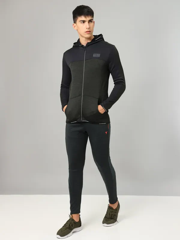 Men Melange Slim Fit Hooded Jacket with TECHNOLITE - Image 7