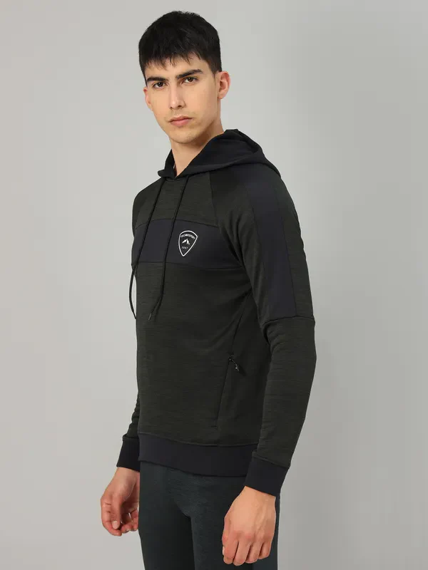 Men Melange Slim Fit Hooded sweatshirt with TECHNO GUARD - Image 5