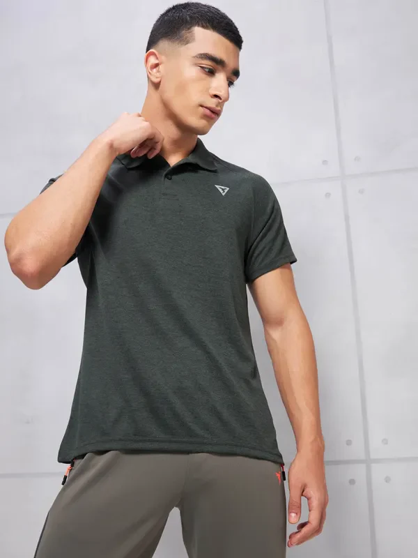 Men Melange Slim Fit Polo T-shirt with DOUBLE COOL