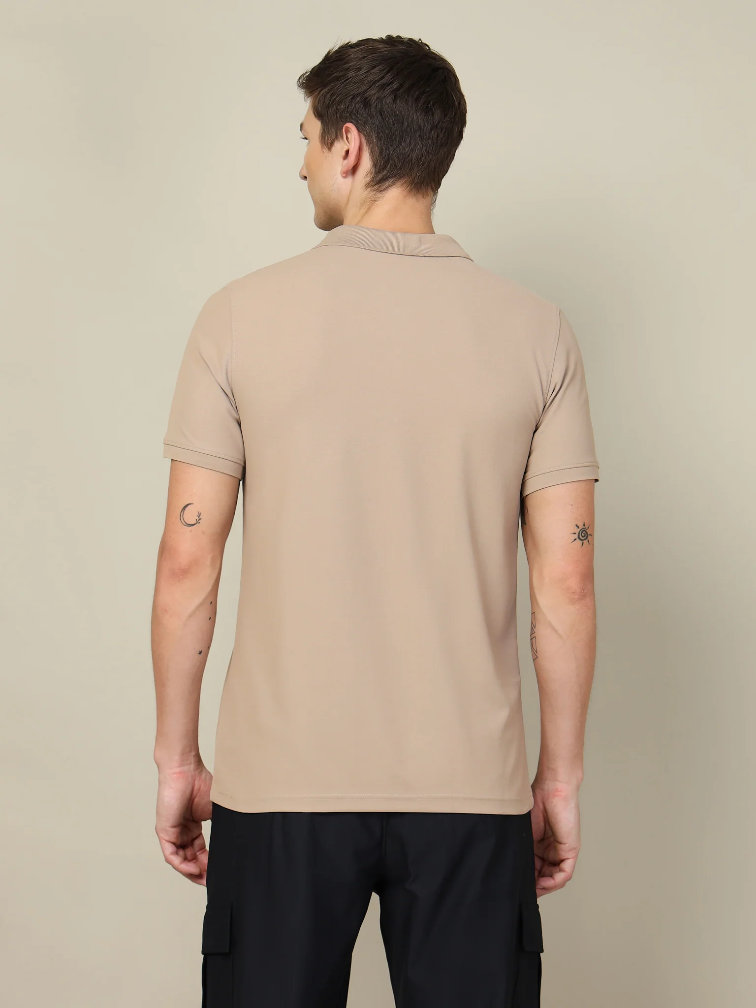Men Solid Slim Fit Polo T-shirt with MATPIQ - Image 3