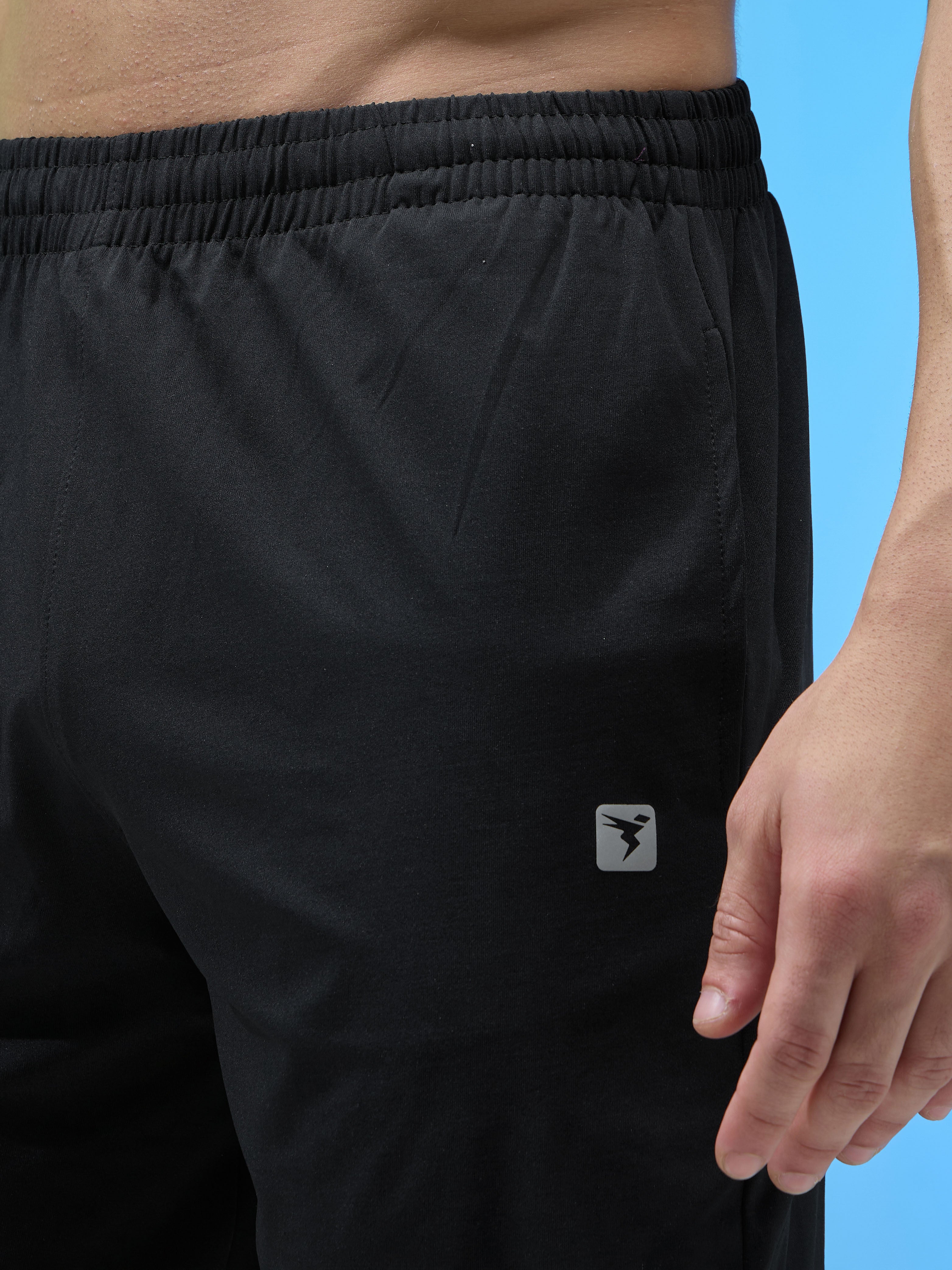 Men Melange Slim Fit Shorts with TECHNOLITE - Image 6