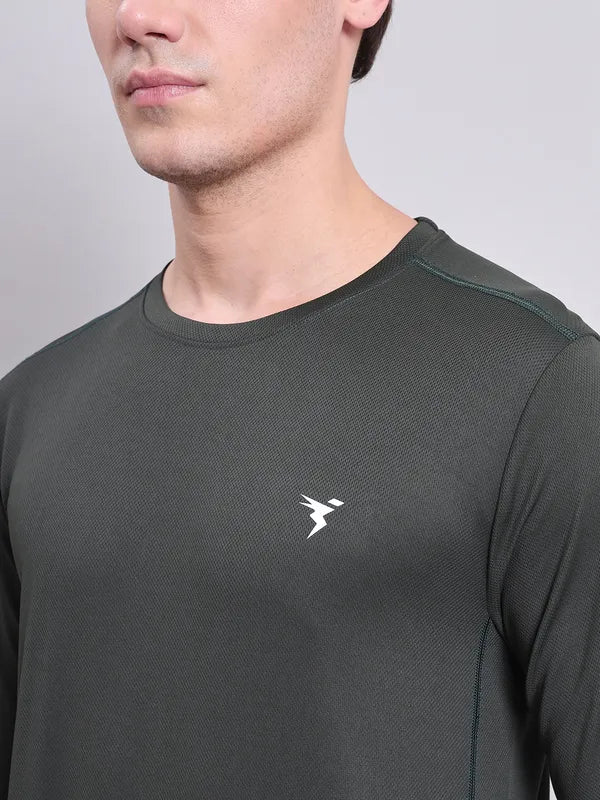 Men Solid Slim Fit Crew Neck T-shirt with TECHNO COOL+ - Image 5