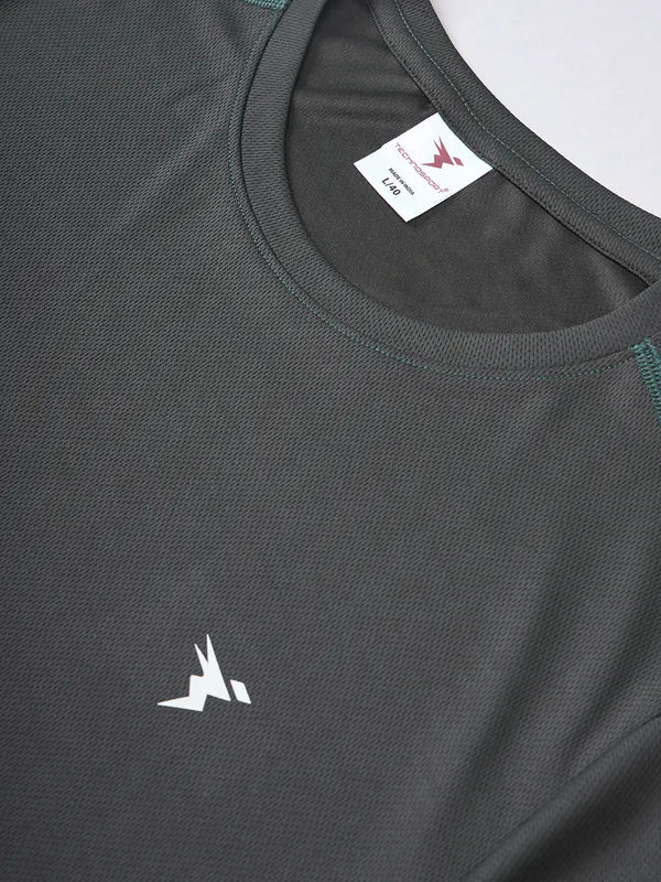 Men Solid Slim Fit Crew Neck T-shirt with TECHNO COOL+ - Image 7