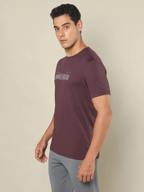 Men Printed Regular Fit Crew Neck T-shirt with TECHNO COOL+ - Image 4