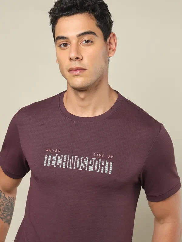 Men Printed Regular Fit Crew Neck T-shirt with TECHNO COOL+ - Image 6