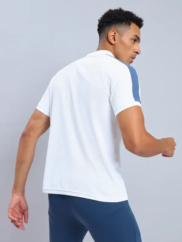 Men Colorblock Slim Fit Polo T-shirt with MATPIQ - Image 2