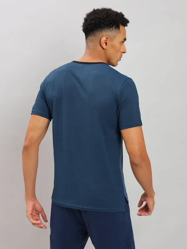 Men Solid Slim Fit Crew Neck T-shirt with ELASTO PLUS - Image 3