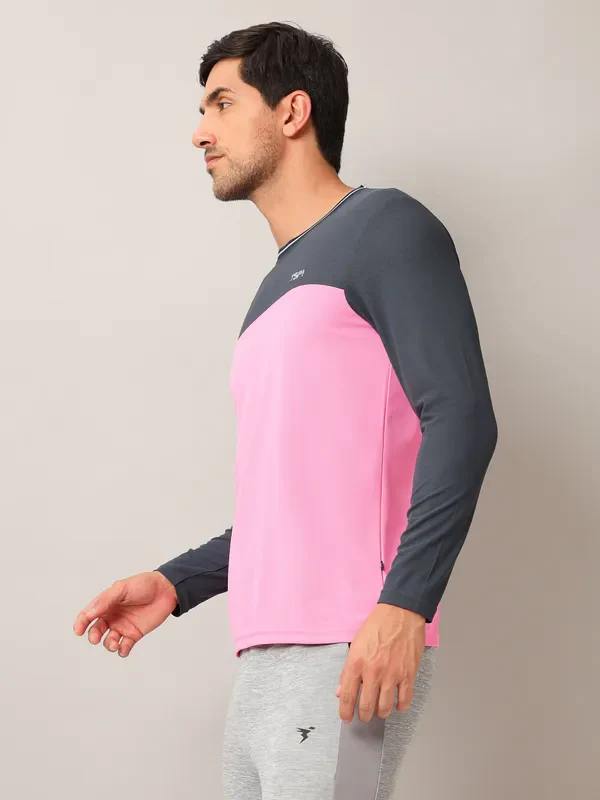 Men Colorblock Slim Fit Crew Neck T-shirt with MATPIQ - Image 3