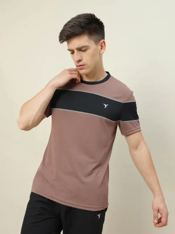 Men Colorblock Slim Fit Crew Neck T-shirt with TECHNO COOL+ - Image 5