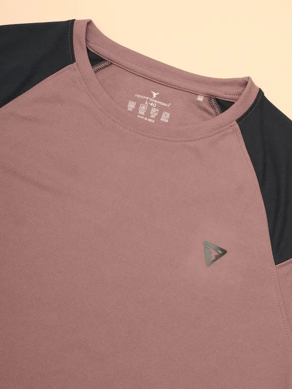 Men Colorblock Slim Fit Crew Neck T-shirt with TECHNO COOL+ - Image 6