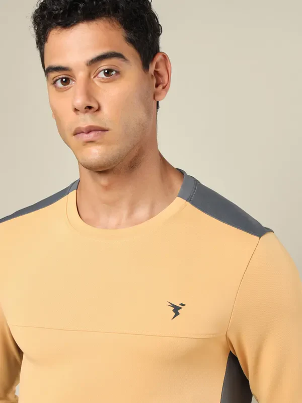 Men Colorblock Slim Fit Crew Neck T-shirt with TECHNO COOL+ - Image 6