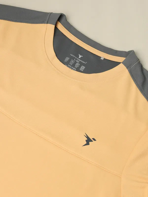 Men Colorblock Slim Fit Crew Neck T-shirt with TECHNO COOL+ - Image 8