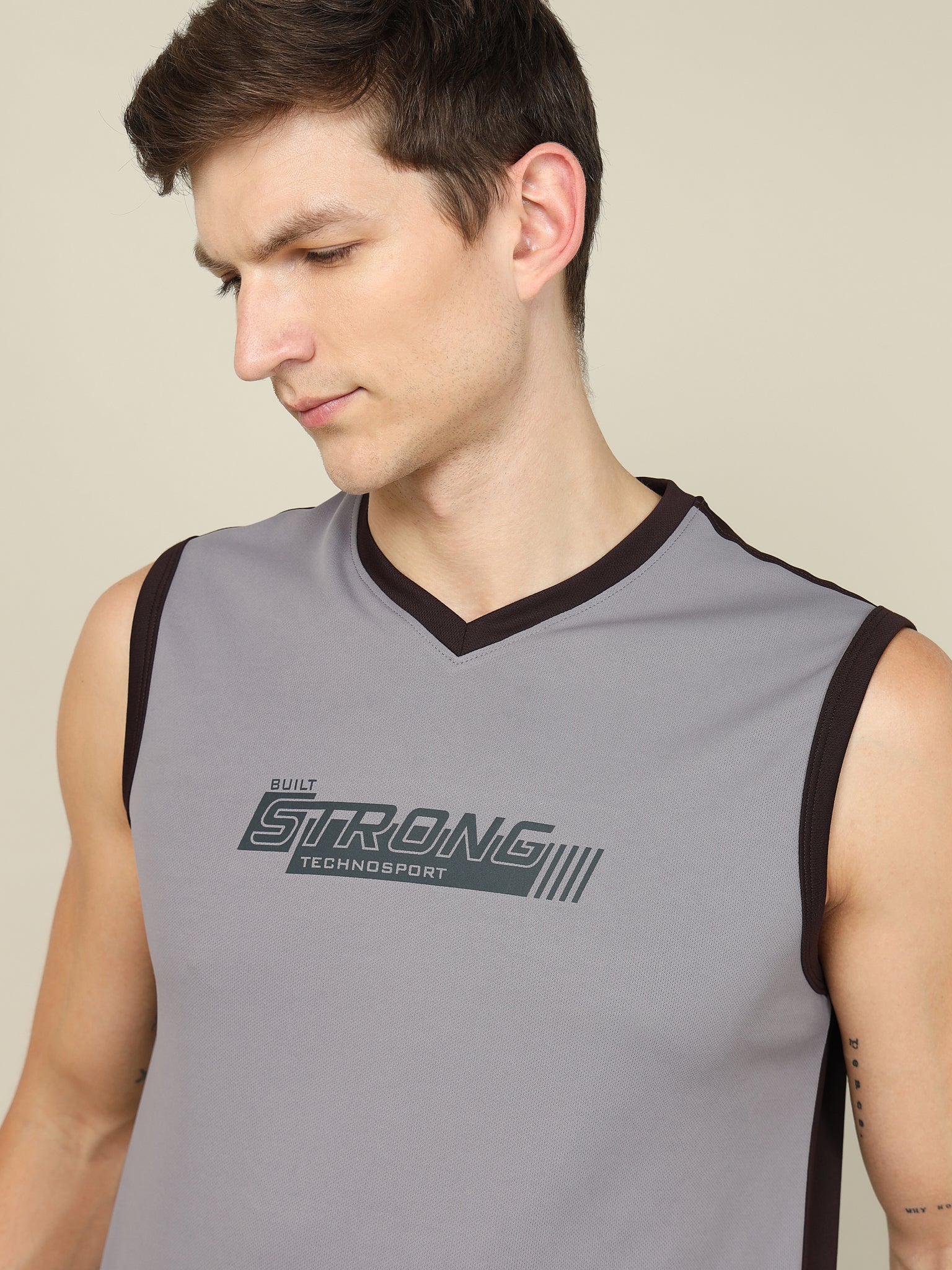 Men Solid Slim Fit V Neck Sleeveless T-shirt with TECHNO COOL + - Image 6