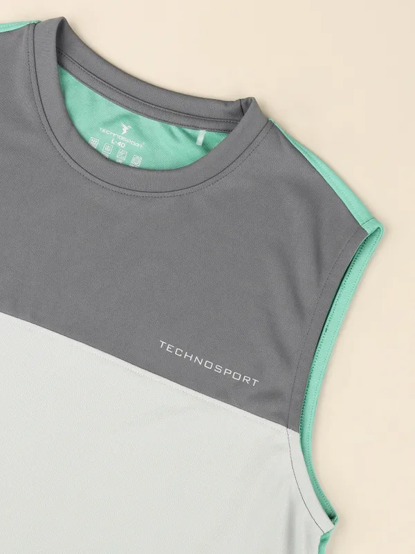 Men Colorblock Slim Fit Crew Neck Innerwear Vest with TECHNO COOL+ - Image 7