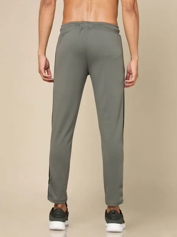 Men Colorblock Slim Fit Trackpants with ELASTO PLUS - Image 3