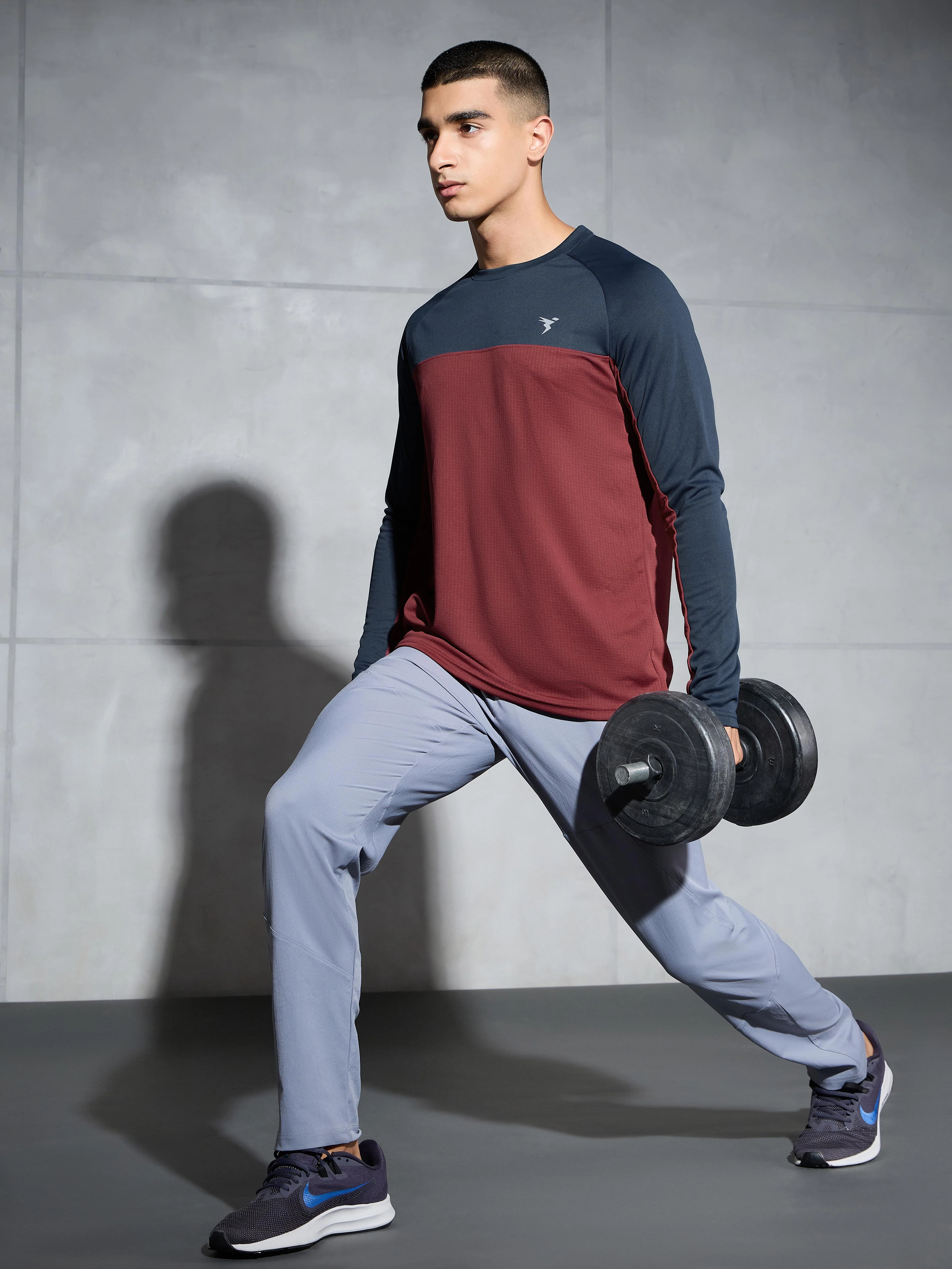 Men Colorblock Slim Fit Crew Neck T-shirt with TECHNO COOL+ - Image 5
