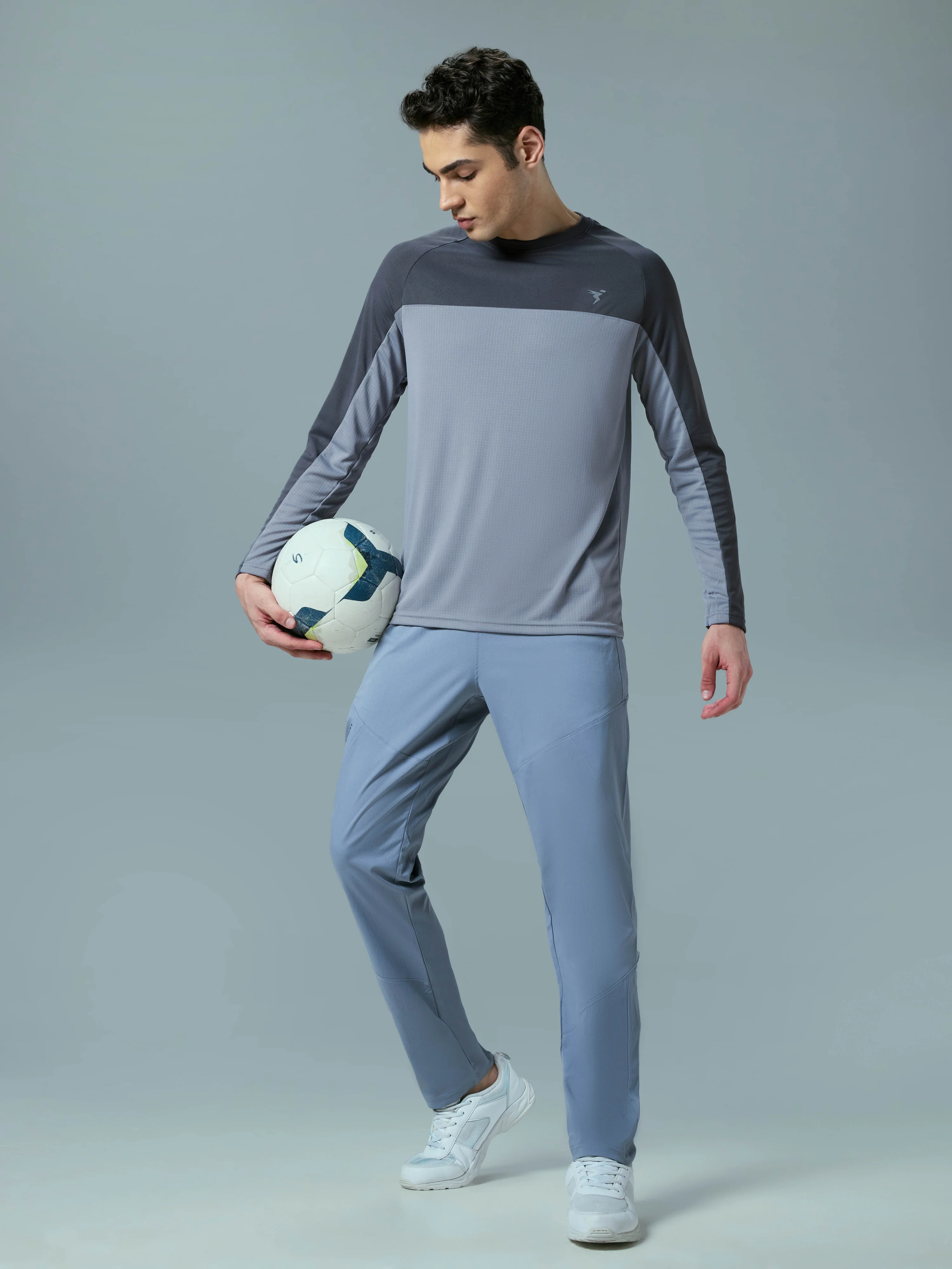 Men Colorblock Slim Fit Crew Neck T-shirt with TECHNO COOL+ - Image 5