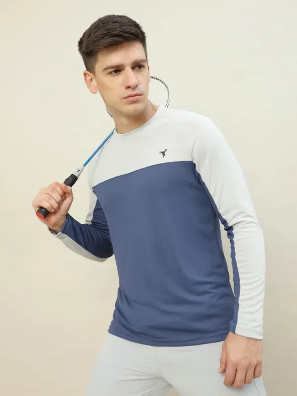 Men Colorblock Slim Fit Crew Neck T-shirt with TECHNO COOL+ - Image 2