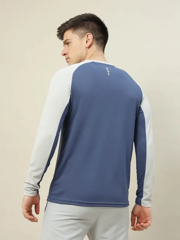 Men Colorblock Slim Fit Crew Neck T-shirt with TECHNO COOL+ - Image 3