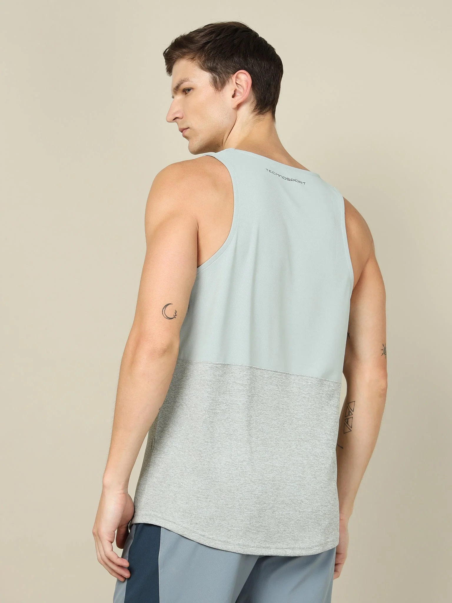 Men Melange Slim Fit Scoop Neck Innerwear Vest with TECHNO COOL+ - Image 4