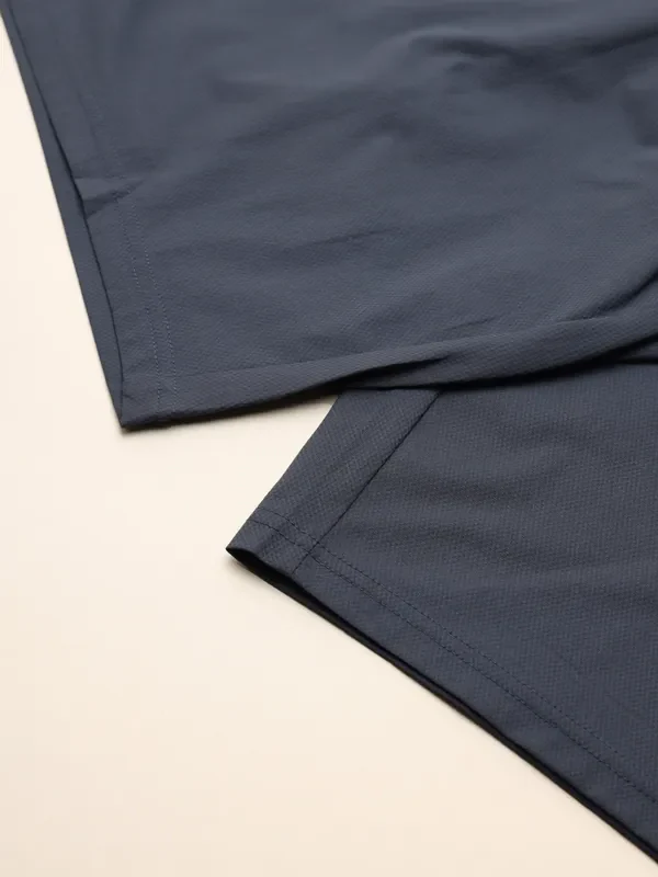 Men Solid Relax Fit Shorts with TECHNOLITE - Image 2