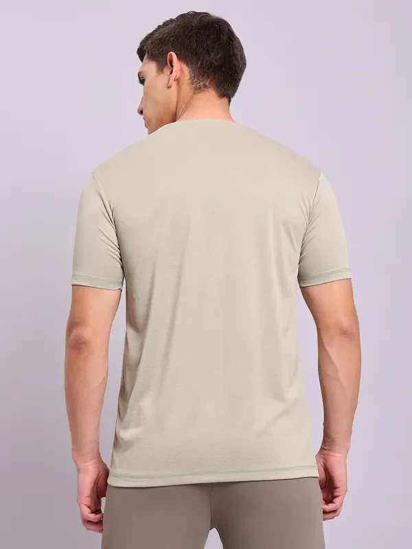 Men Solid Slim Fit Crew Neck T-shirt with DOUBLE COOL - Image 4