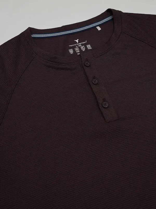 Men Self Design Slim Fit Henley Neck T-shirt with MATPIQ - Image 7